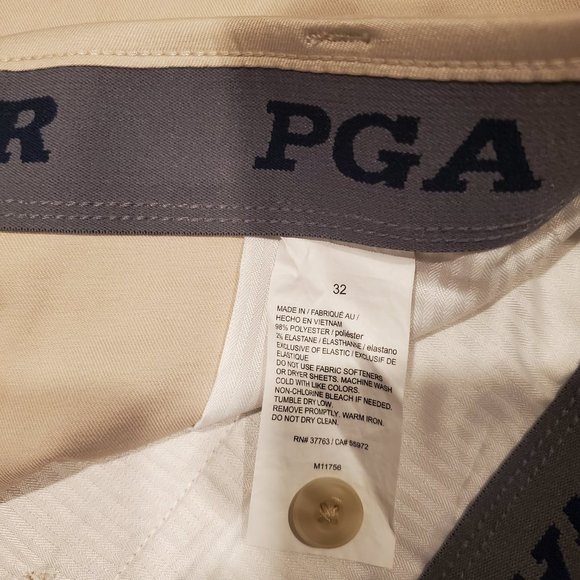 PGA TOUR 9.5" Men's Motion Flux 360 Golf Performance Flat Front Short - Picture 5 of 7